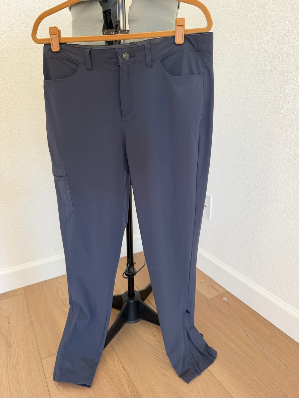 Patagonia Women's Gray Hiking Pants Size 12